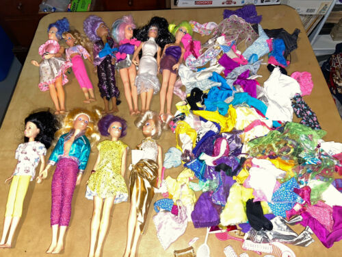 Lot Of 10 Jem & The Holograms Dolls And A Huge Lot Of Clothes Outfits!